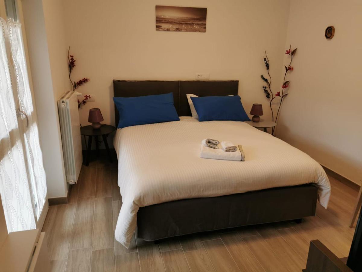 Bed and Breakfast Via Roma LʼAquila Exterior foto